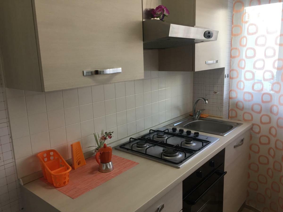 App Sul Lungomare Apartment San Benedetto del Tronto Luaran gambar