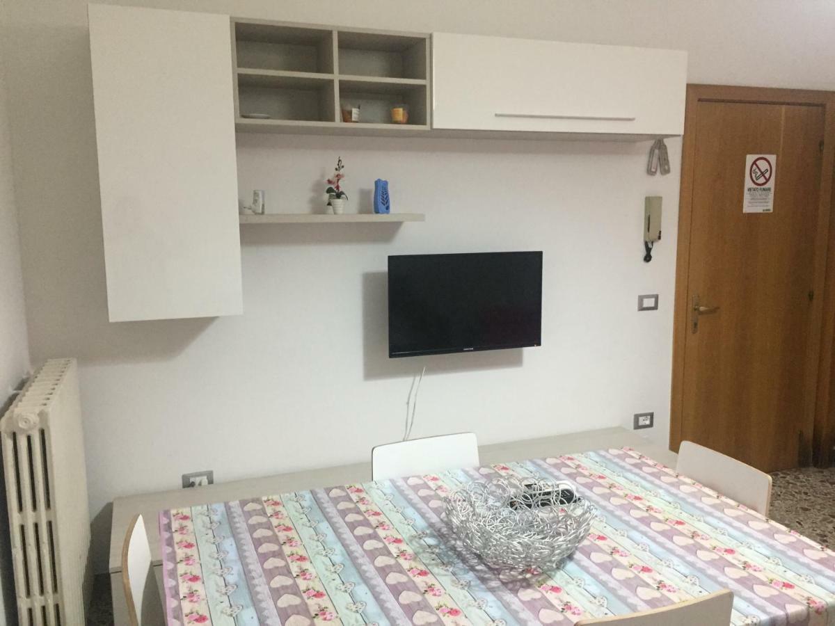 App Sul Lungomare Apartment San Benedetto del Tronto Luaran gambar