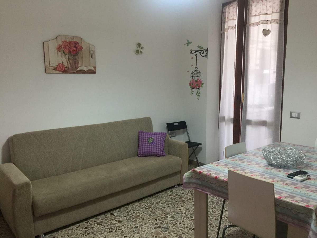 App Sul Lungomare Apartment San Benedetto del Tronto Luaran gambar